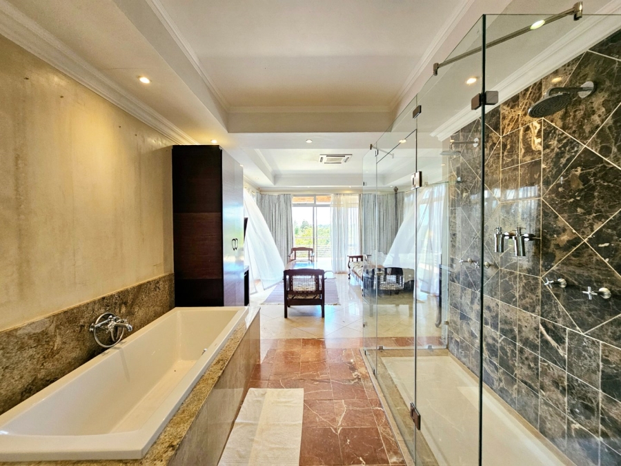 8 Bedroom Property for Sale in Waverley Free State